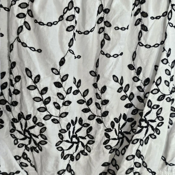 AEO Cropped Embroidered OTS Cropped Top, S - Picture 5 of 8